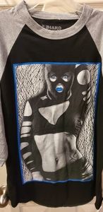 HARD 10 L MASKED WOMAN GRAPHIC LONG SLEEVE SHIRT